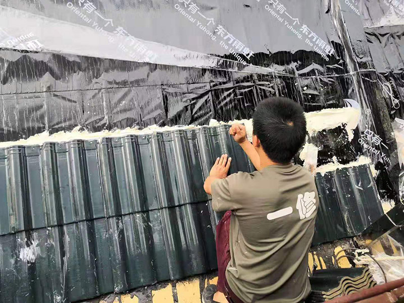 老家找不到瓦片屋頂漏水維修上門服務(wù)怎么辦，瓦片屋頂漏水如何處理更有效