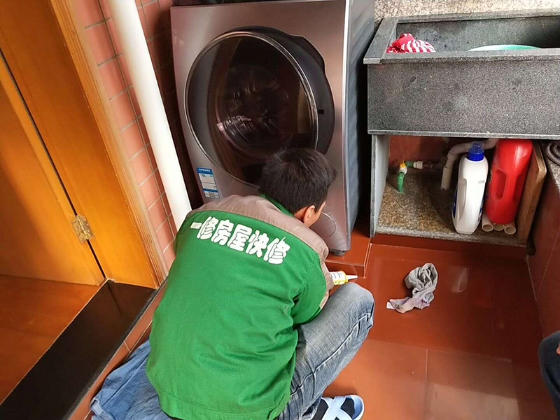 武漢刷乳膠漆多少錢一平，武漢刷乳膠漆哪種材料好