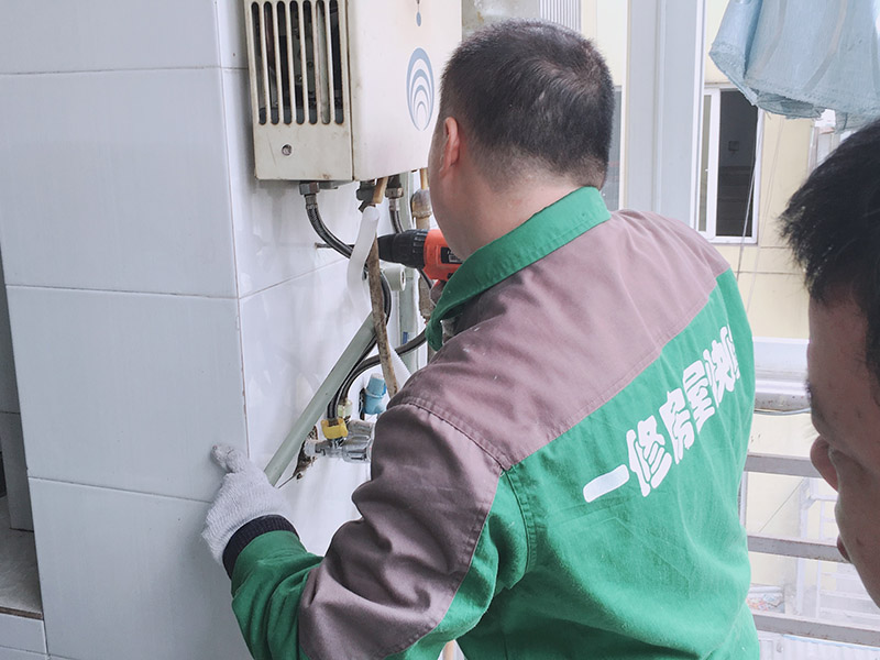 深圳飄窗防水怎么做效果好，深圳飄窗防水做了還是漏的原因