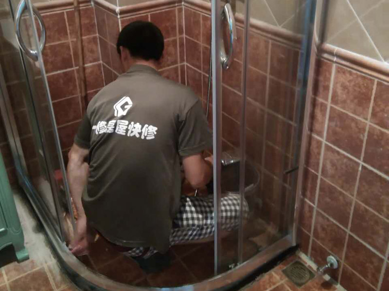 綿陽(yáng)刷乳膠漆多少錢一平，綿陽(yáng)刷乳膠漆哪種材料好