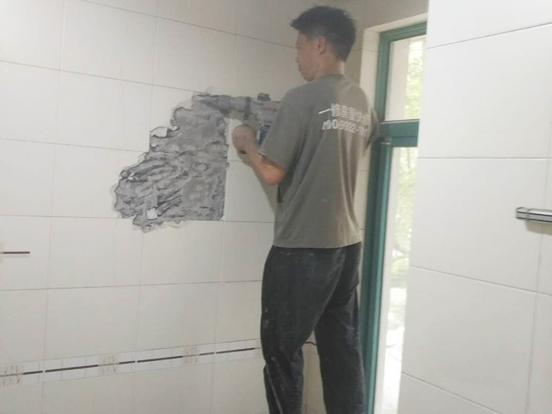 廣州防水補漏師傅的“獨家秘笈”，輕松拿捏各種漏水維修狀況