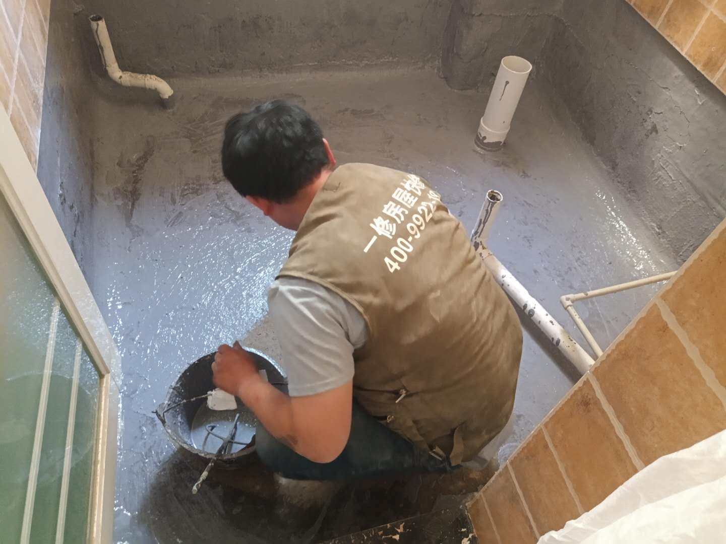 衛(wèi)生間墻面滲水很糟心，這些處理方法趕