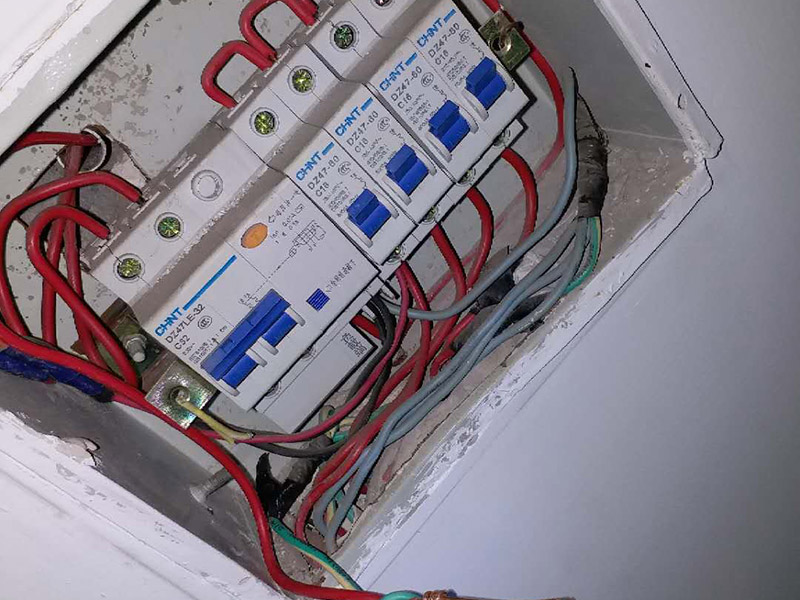 哪家婁底維修公司有專業(yè)電工，婁底電路