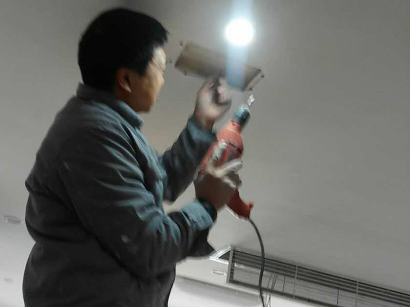 成都小型辦公室裝修公司電話，成都小型
