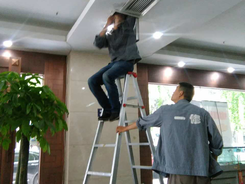 寧波客廳設(shè)計(jì)多少錢，客廳設(shè)計(jì)中電視墻