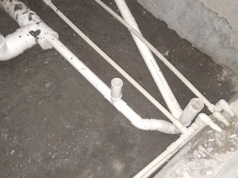西安衛(wèi)生間漏水到樓下吊頂，西安衛(wèi)生間
