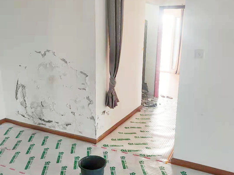 舊墻滲水翻修打底用什么材料？墻面滲水