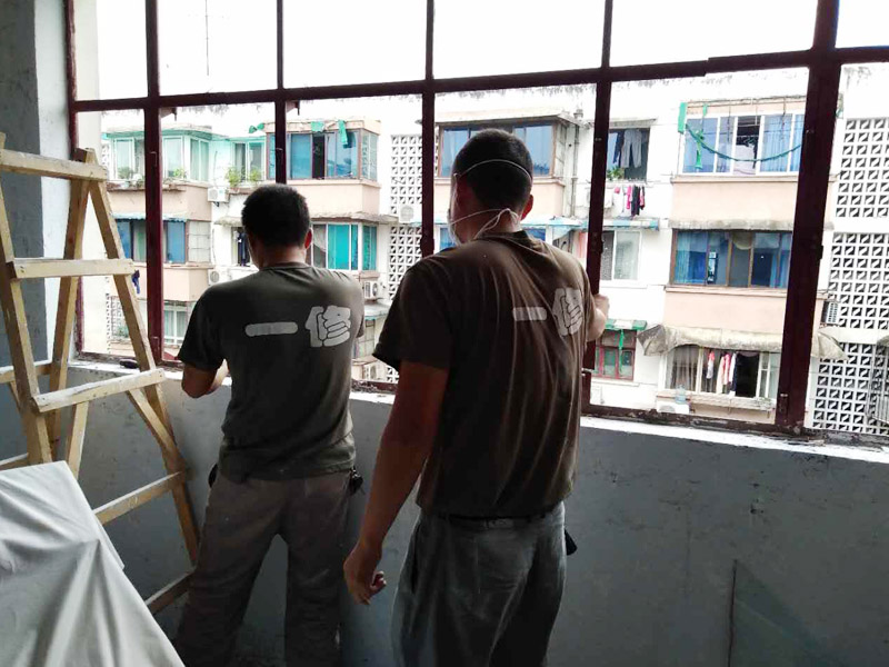窗戶拆除、建渣清理
